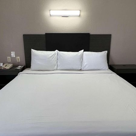 Motel 6-Orange, Ca - Anaheim Eksteriør billede