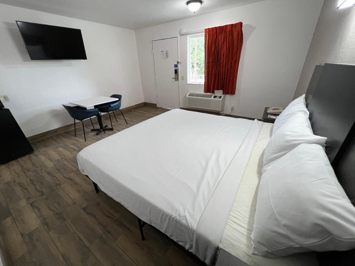 Motel 6-Orange, Ca - Anaheim Eksteriør billede