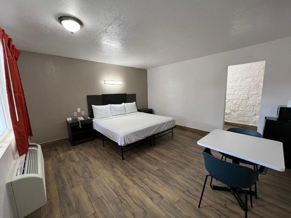 Motel 6-Orange, Ca - Anaheim Eksteriør billede