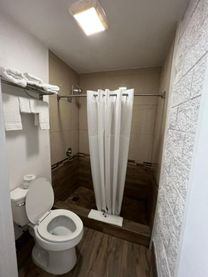 Motel 6-Orange, Ca - Anaheim Eksteriør billede