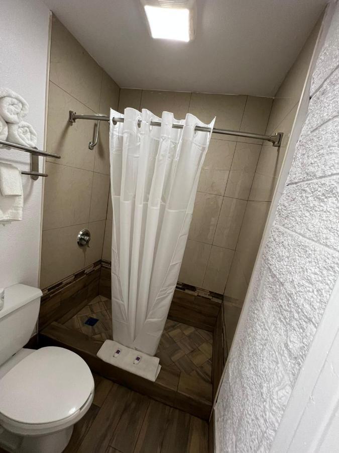 Motel 6-Orange, Ca - Anaheim Eksteriør billede