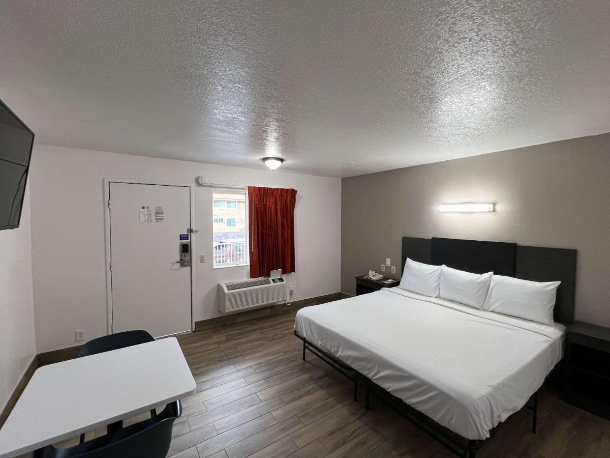 Motel 6-Orange, Ca - Anaheim Eksteriør billede